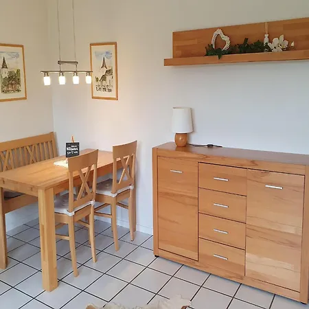 Eifel Escape Cozy & Scenic Apartamento Strotzbüsch