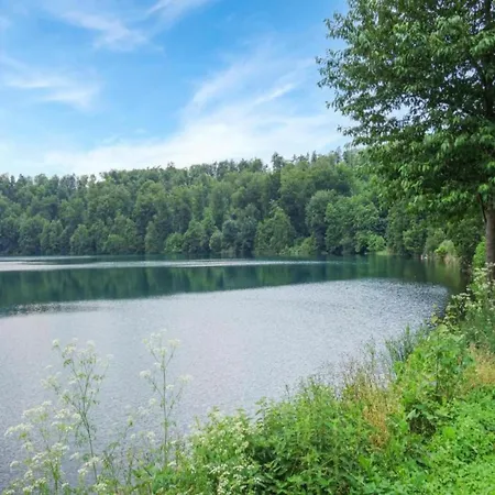 Eifel Escape Cozy & Scenic Apartamento